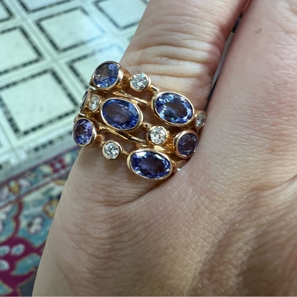 14k Rose Gold Diamond & Tanzanite Ring - Picture 7 of 10